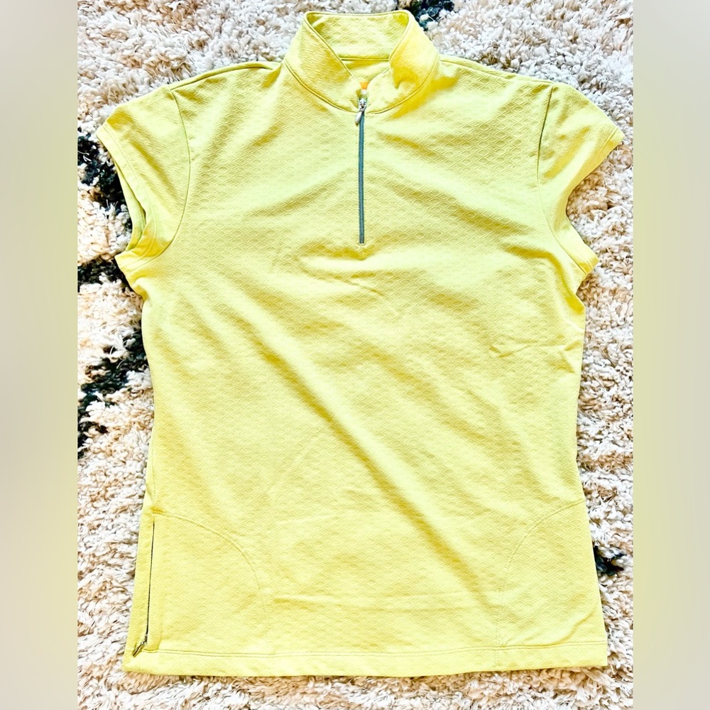 LUCY Athletics - Half-Zip Top in Yellow/Green w/Short Sleeves (Large) *LIKE NEW*